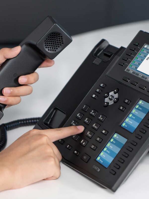 Fanvil X6U with dongle Wireless Reception Console