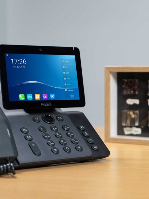 Fanvil V67 Flagship Smart Video IP-Phone